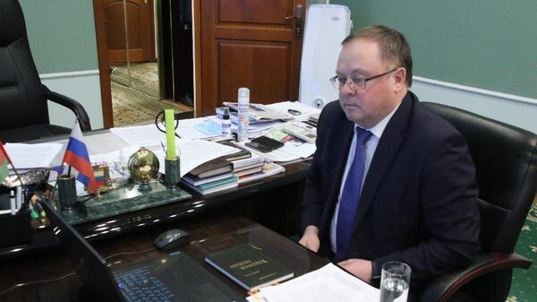 Председатель Липецкого облсовета Павел Путилин на заседании президиума Совета законодателей РФ