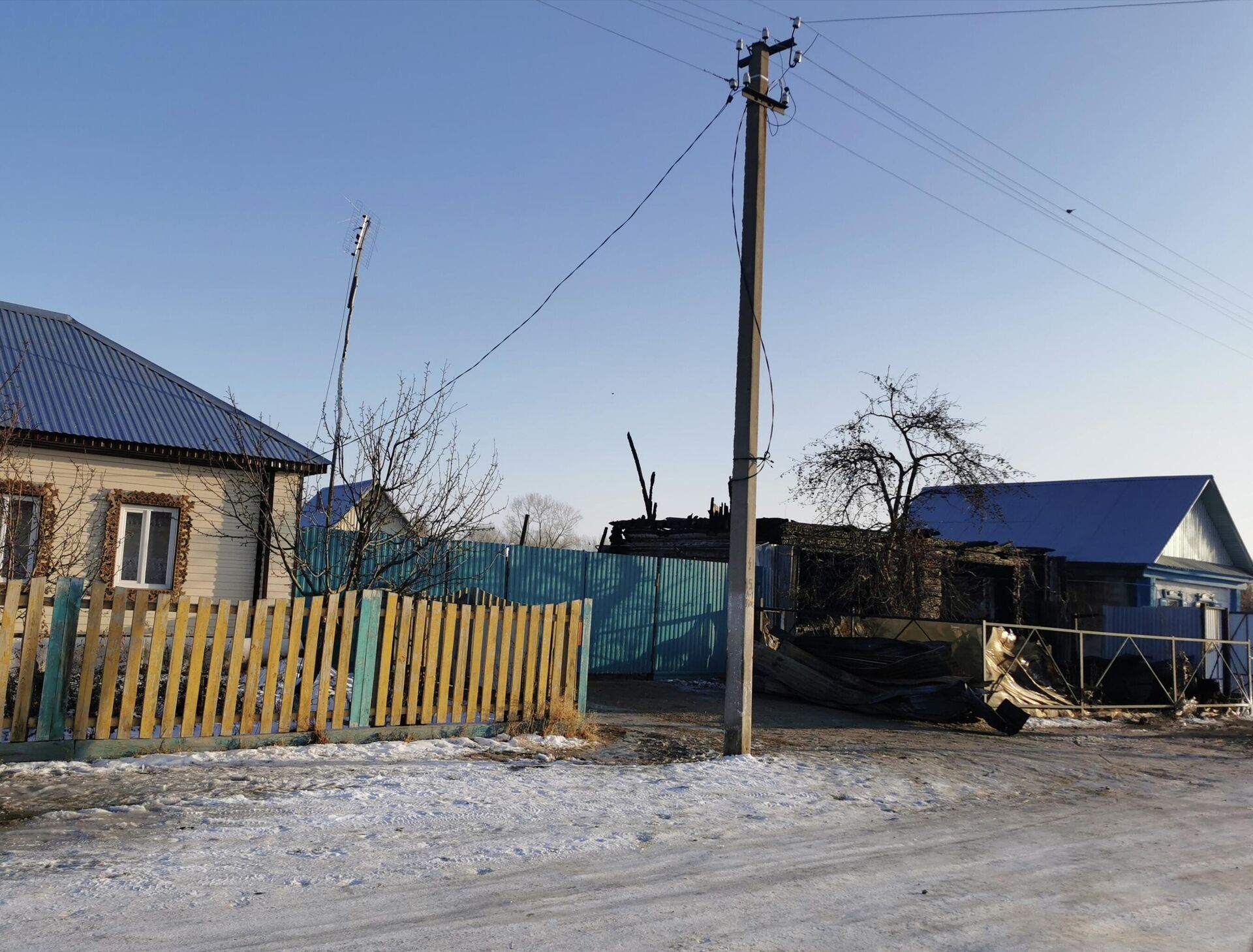 Ситуация на месте пожара в доме престарелых в Ишбулдино в Башкирии - РИА Новости, 1920, 21.12.2020