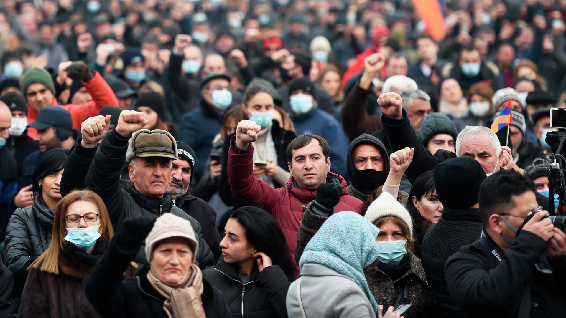 Противники премьер-министра Армении Никола Пашиняна проводят митинг на площади Республики в Ереване - РИА Новости, 1920, 22.12.2020