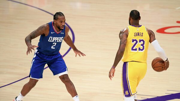 Матч НБА между командами Лос-Анджелес Лейкерс и Лос-Анджелес Клипперс