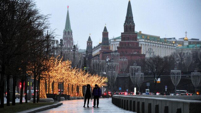 Пречистенская набережная в Москве