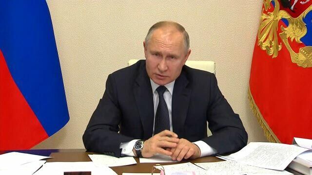 Путин о ветхом жилье: Эту позорную страницу надо закрывать. Надо людей вытаскивать из трущоб - РИА Новости, 1920, 23.12.2020