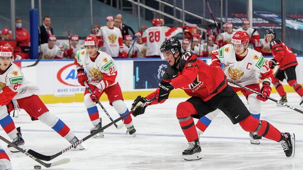 Контрольный матч между молодежными сборными Канады и России по хоккею