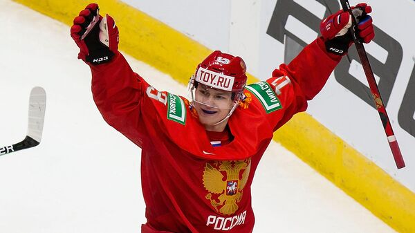 Игрок молодежной сборной России по хоккею Василий Пономарев