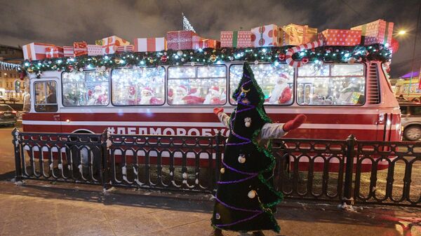Новогодний Дедморобус в Санкт-Петербурге