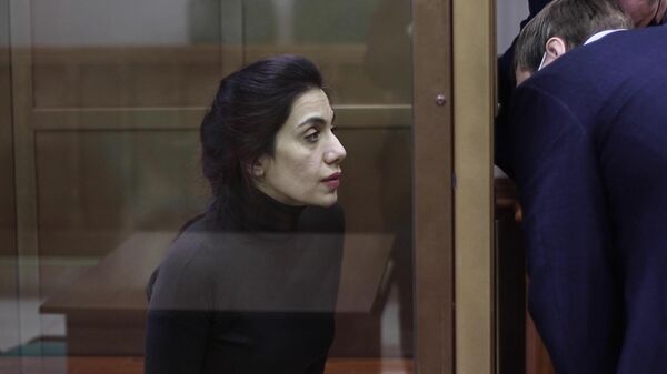 Карина Цуркан в зале Московского городского суда во время оглашения приговора