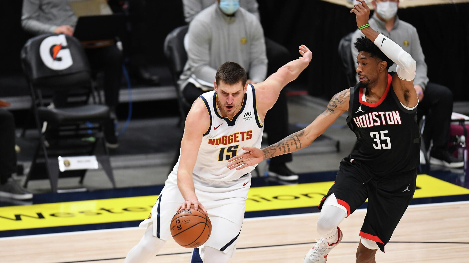 Баскетболист Никола Йокич в матче НБА - РИА Новости, 1920, 30.12.2020