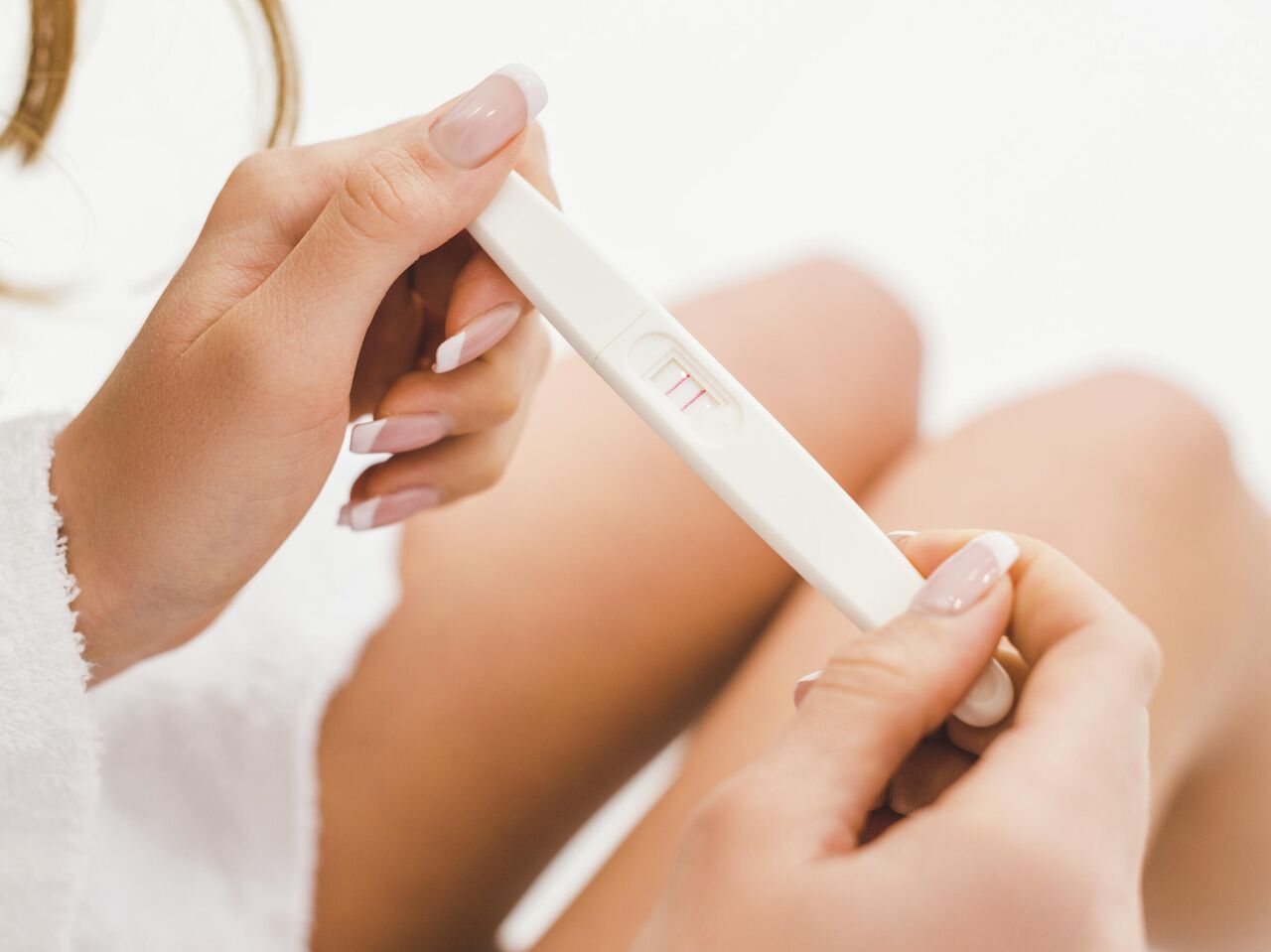 Ложноположительный тест на беременность или почему ХГЧ положительный, а беременности нет?