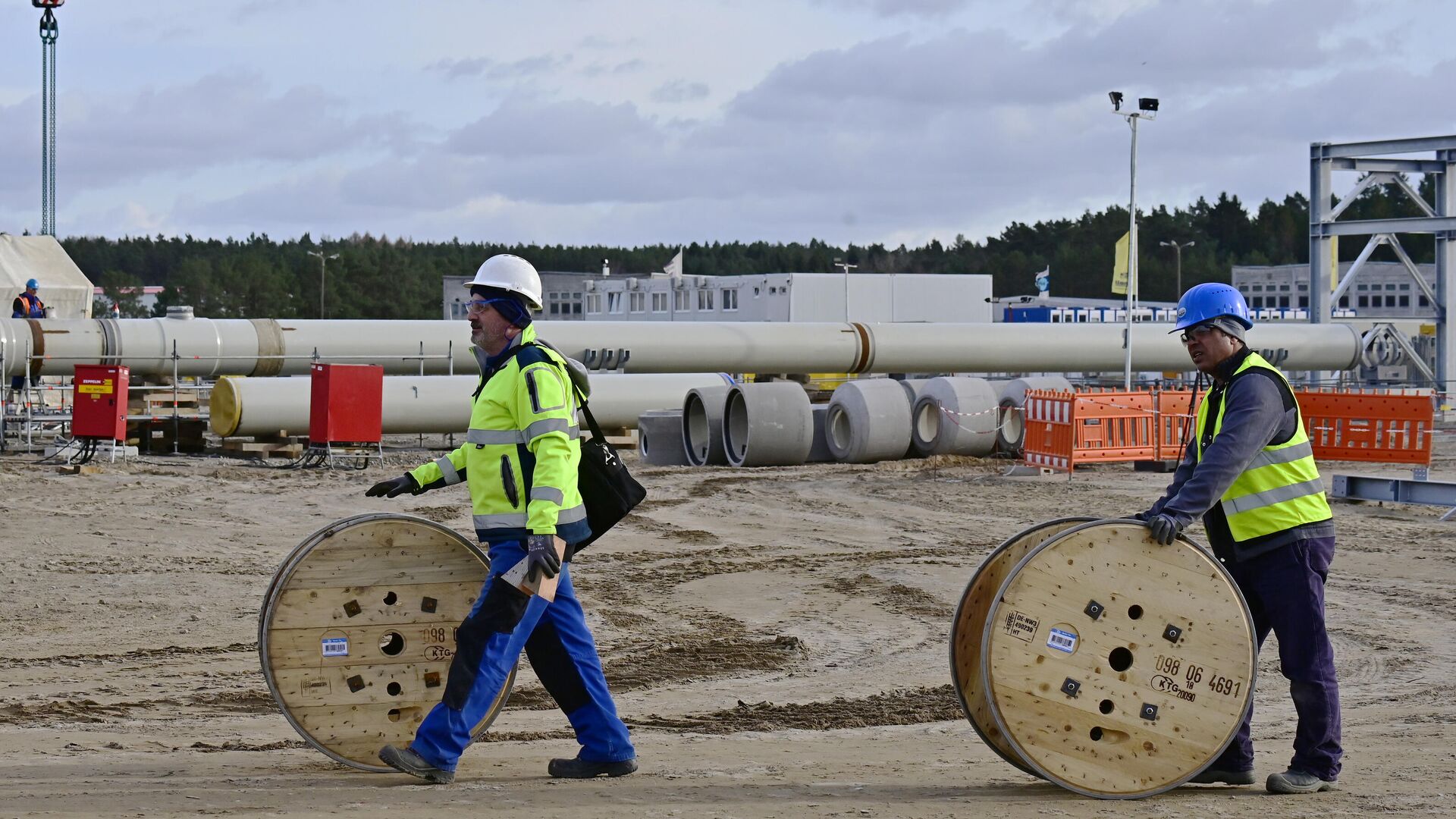 Строительство газопровода Nord Stream-2 в немецком Любмине - РИА Новости, 1920, 03.01.2021