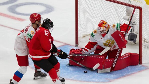 Полуфинальный матч молодежного чемпионата мира по хоккею между сборными Канады и России.