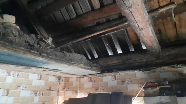 Обрушение потолка в частном доме в поселке Барыш Барышского района