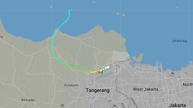 Маршрут рейса SJ182, с которым потеряна связь, на Flightradar