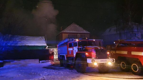 Тушение пожара в частном доме по улице Трактовой поселка Боровский Тюменского района