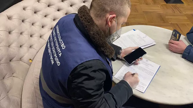 Рейд по предотвращению нарушений, связанных с работой предприятий общественного питания в Санкт-Петербурге