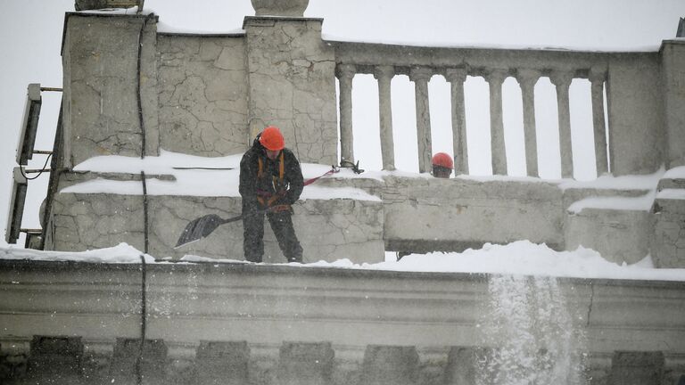 Снегопад в Москве