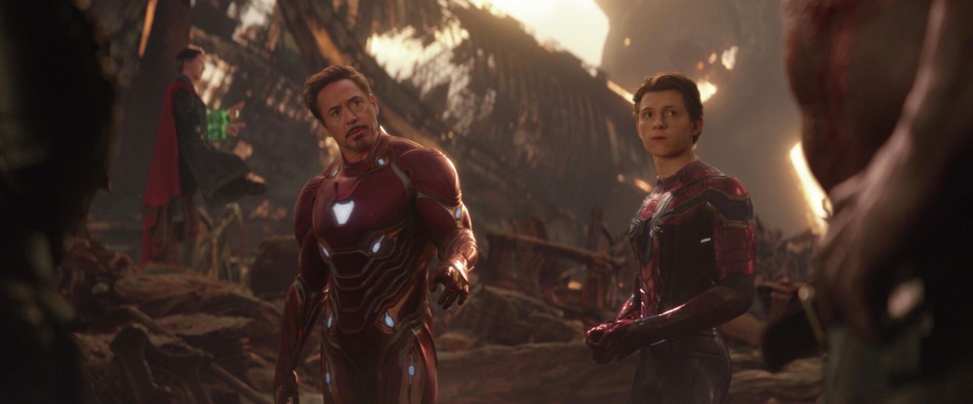 Кадр из фильма Мстители. Война бесконечности  Кадр из фильма Мстители. Война бесконечности  - РИА Новости, 1920, 27.10.2025