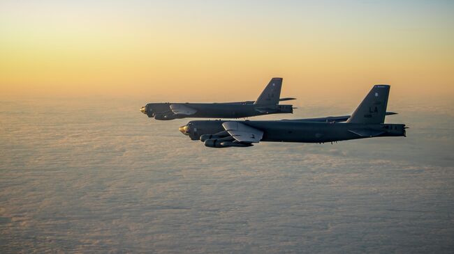 Американские стратегические бомбардировщики B-52 Стратофортресс