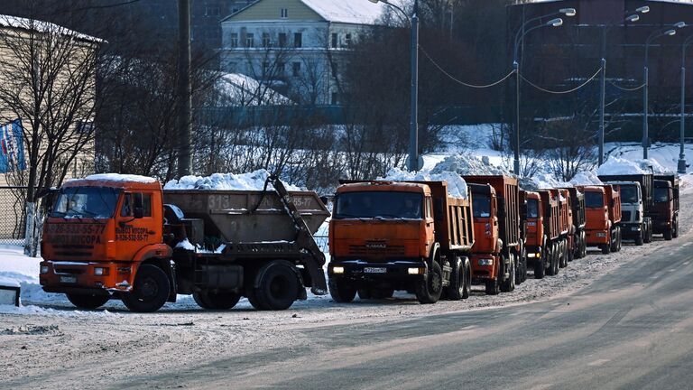 Работа снегоплавильных пунктов в Москве