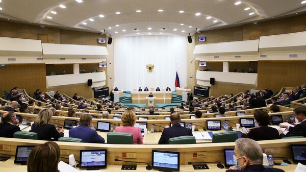 Пленарное заседание весенней сессии Совета Федерации РФ