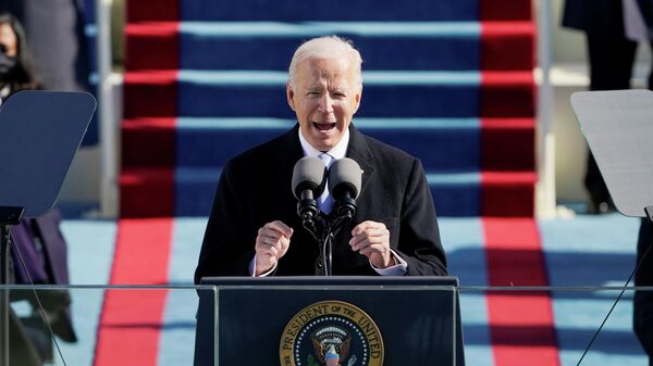 Джо Байден произносит речь, после вступления в должность президента США