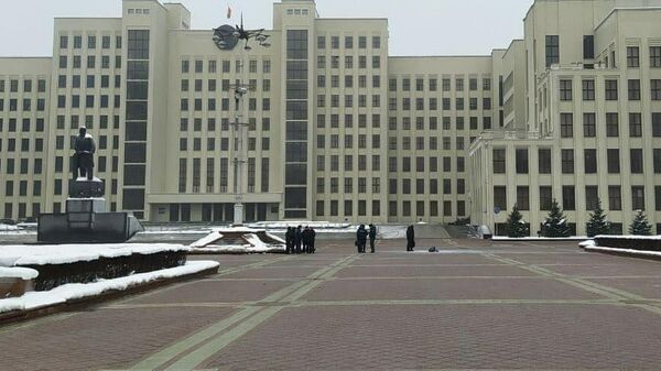 Место инцидента на площади Независимости в Минске
