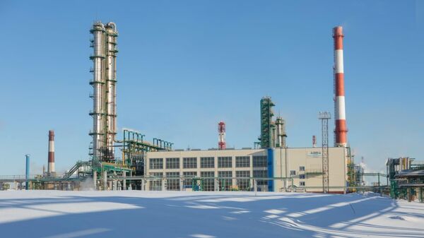 Роснефть начала продажи бензина АИ-100 производства Ярославского НПЗ