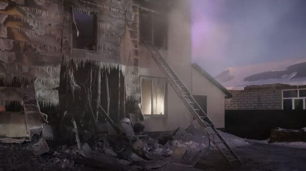 Последствия пожара в частном доме на Сахалине