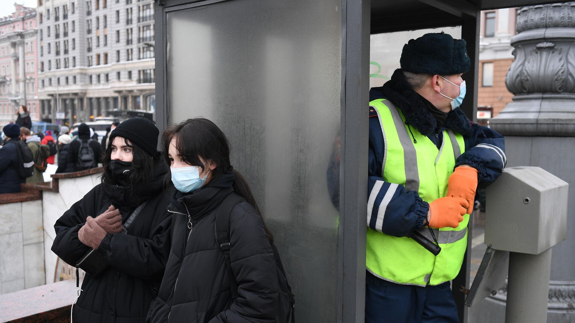 Во время несанкционированной акции сторонников Алексея Навального - РИА Новости, 1920, 06.02.2021