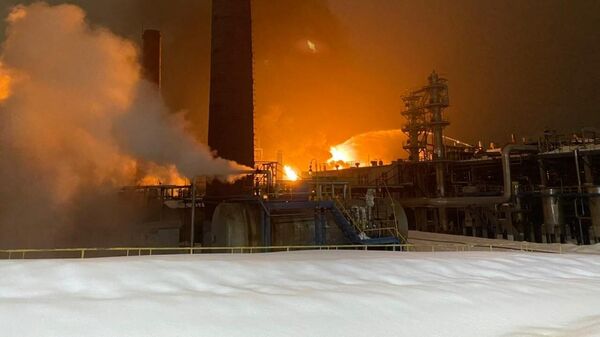 Пожар на территории завода Уфаоргсинтез