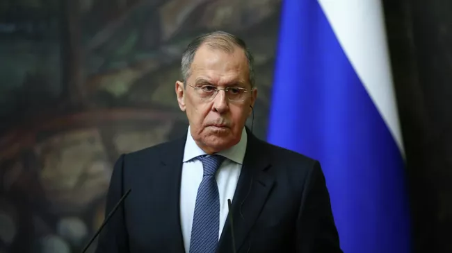Министр иностранных дел РФ Сергей Лавров во время пресс-конференции по итогам встречи с министром иностранных дел Исламской Республики Иран Мухаммадом Зарифом