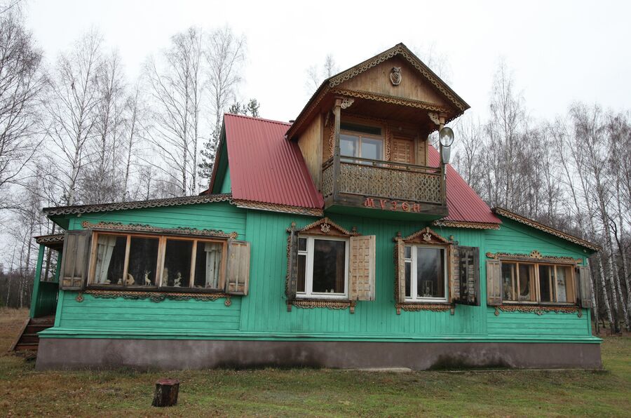 Здание Музея деревянного зодчества в городе Спас-Клепики