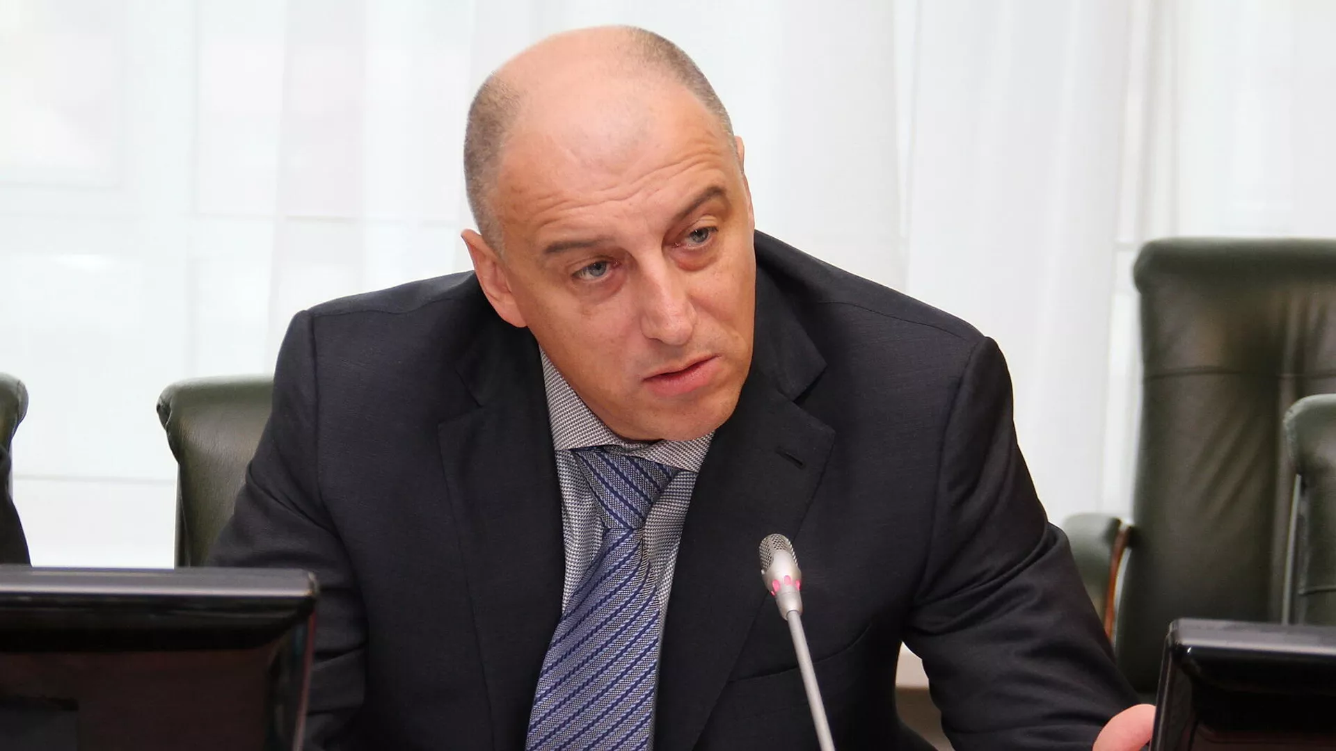 Суд обратил в доход государства активы и имущество экс-депутата ГД Сопчука