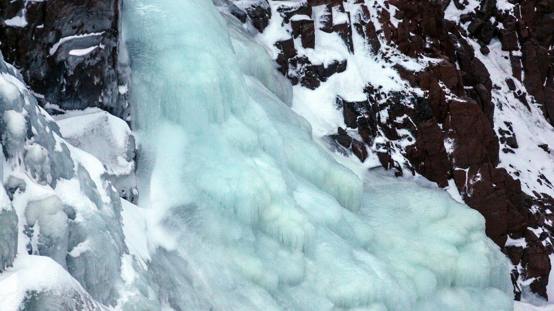 Замерзший водопад на побережье Кольского полуострова - РИА Новости, 1920, 28.01.2021