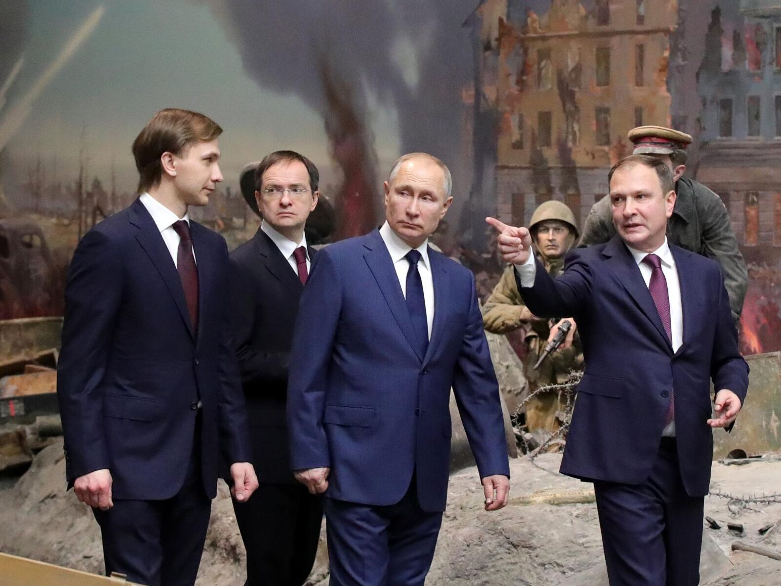Путин на Поклонной горе