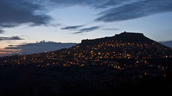 Вид на ночной Мардин, Турция
