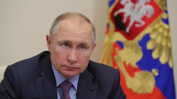  Президент РФ Владимир Путин проводит в режиме видеоконференции совещание с членами правительства РФ