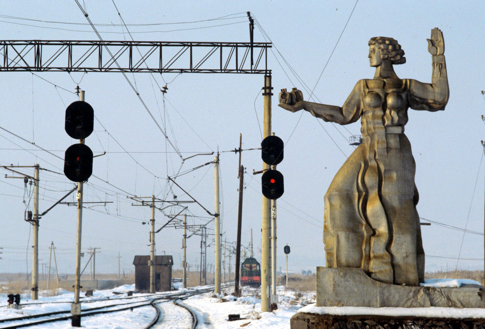 Недействующая железнодорожная станция Ерсах в Армении. 1990 год - РИА Новости, 1920, 29.01.2021