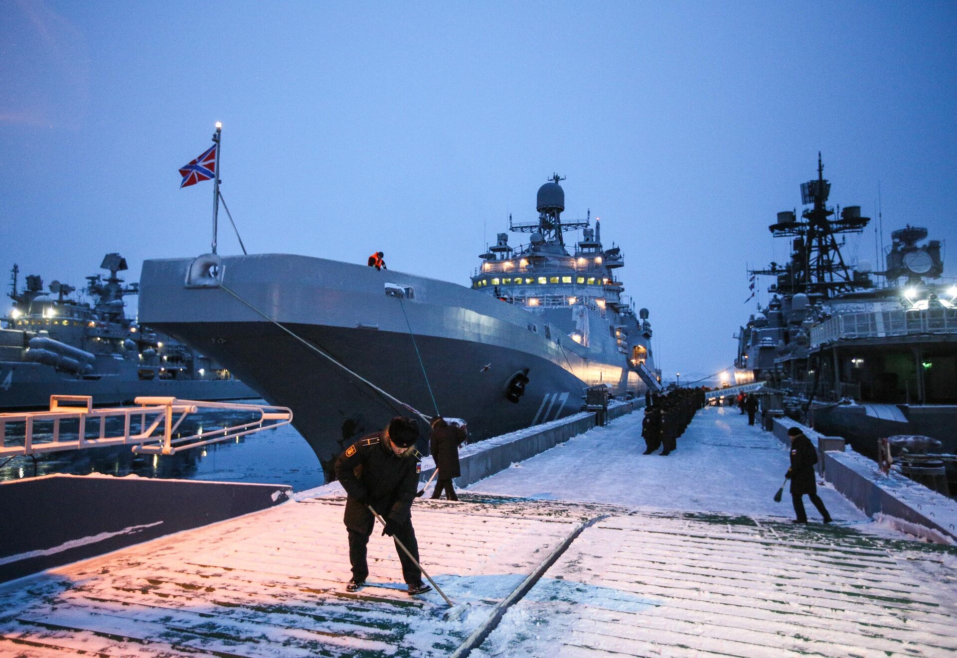 Большой десантный корабль Пётр Моргунов пришел в Североморск - РИА Новости, 1920, 17.05.2021