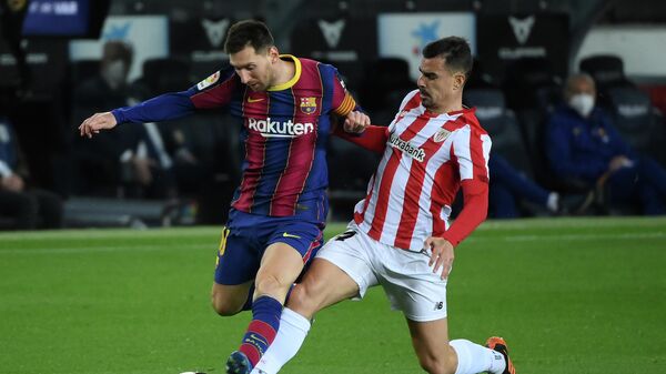 Нападающий Барселоны Лионель Месси в матче против Атлетика Бильбао