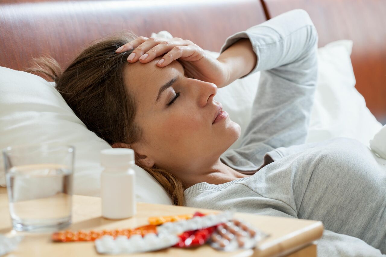 Как справиться с болью в горле в домашних условиях
