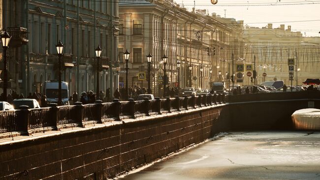 Солнечный день в Санкт-Петербурге