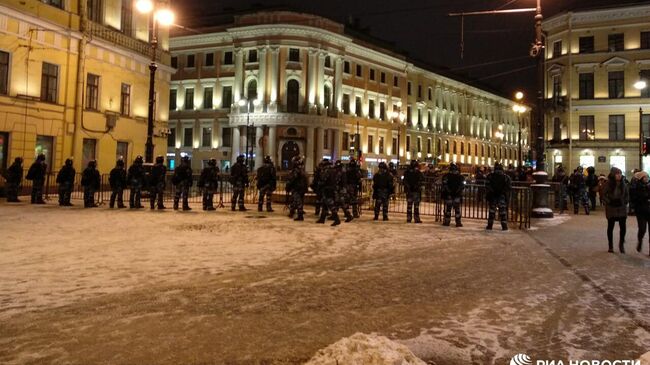 В Петербурге перекрыта Дворцовая площадь