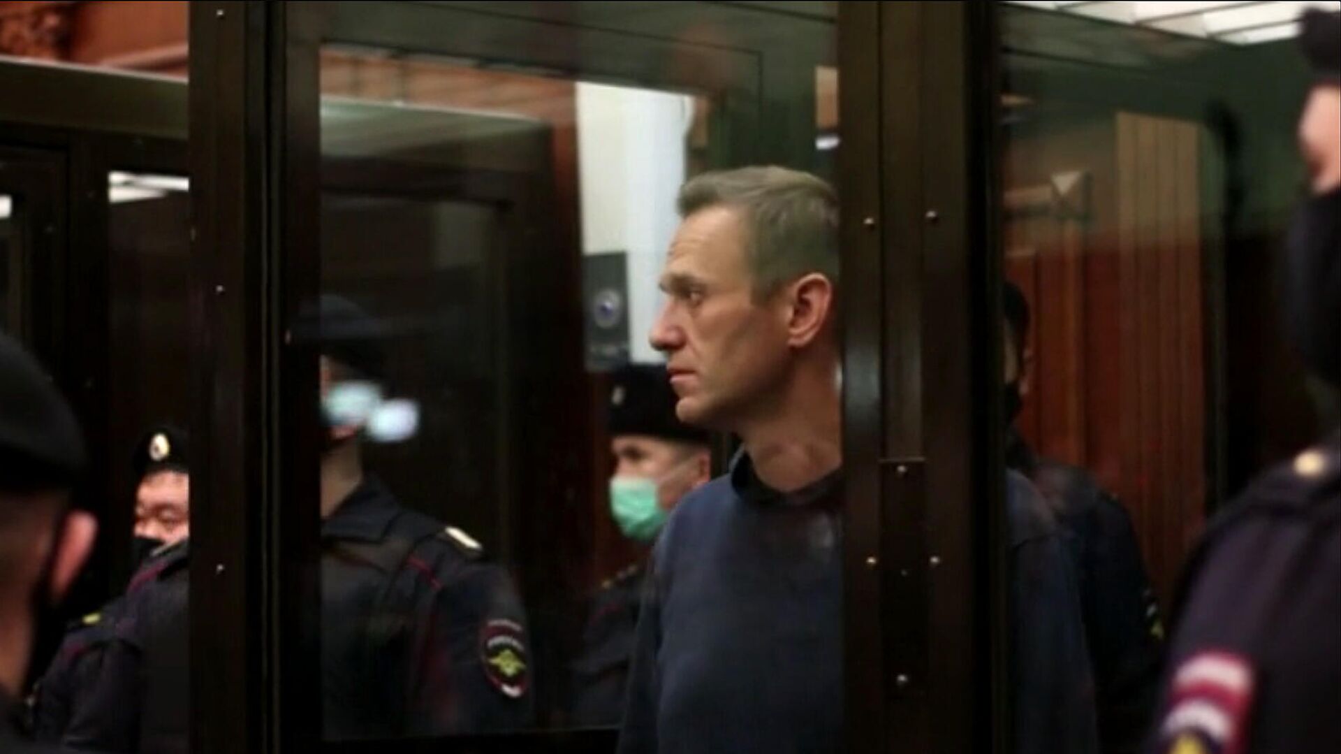 Оглашение приговора Алексею Навальному в Московском городском суде. Кадр видео - РИА Новости, 1920, 03.02.2021