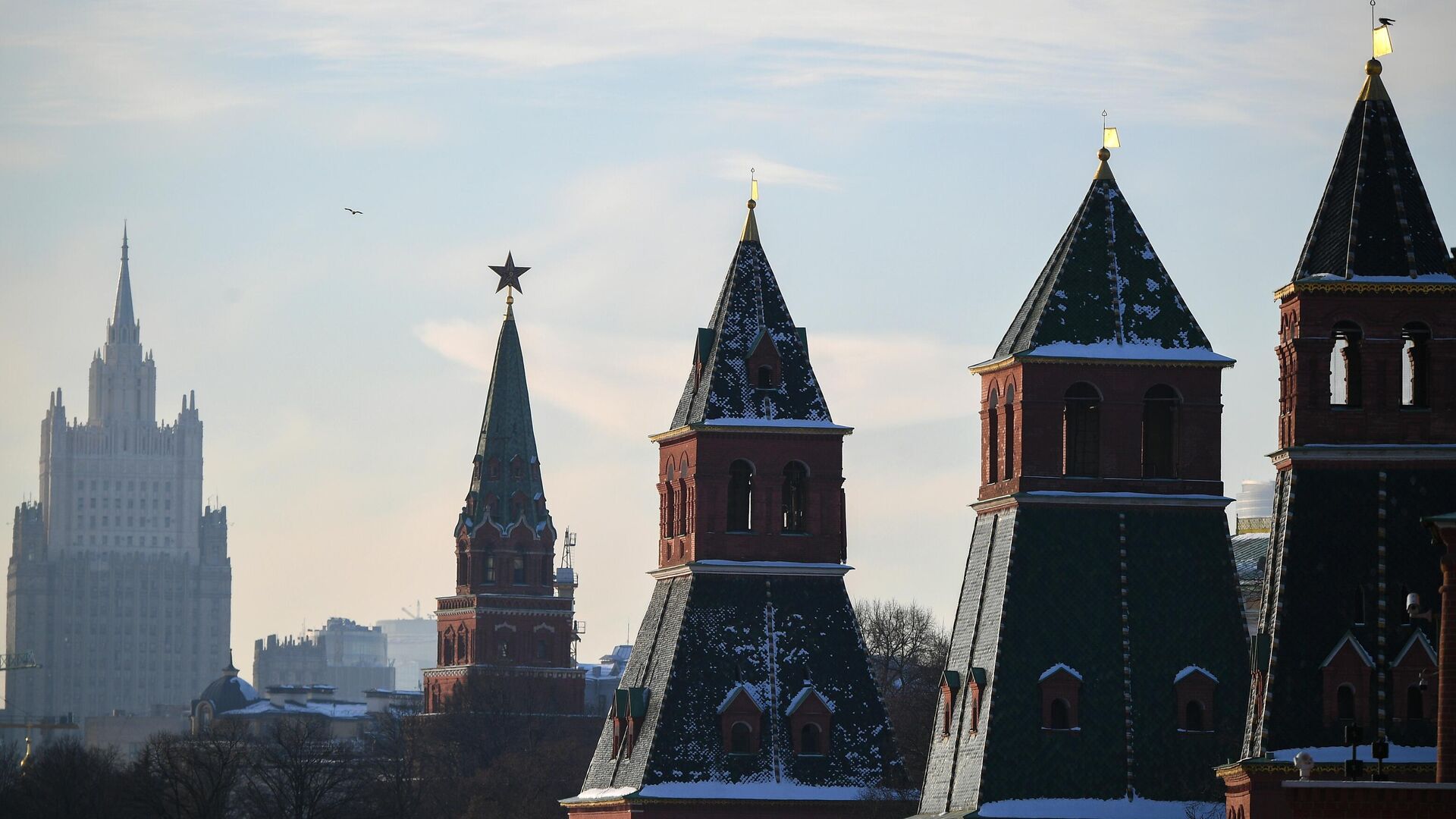 Кремлевские башни в Москве - РИА Новости, 1920, 24.02.2022