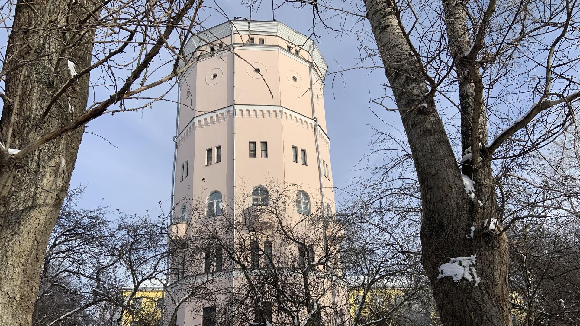 Вид на башню со двора - РИА Новости, 1920, 05.02.2021