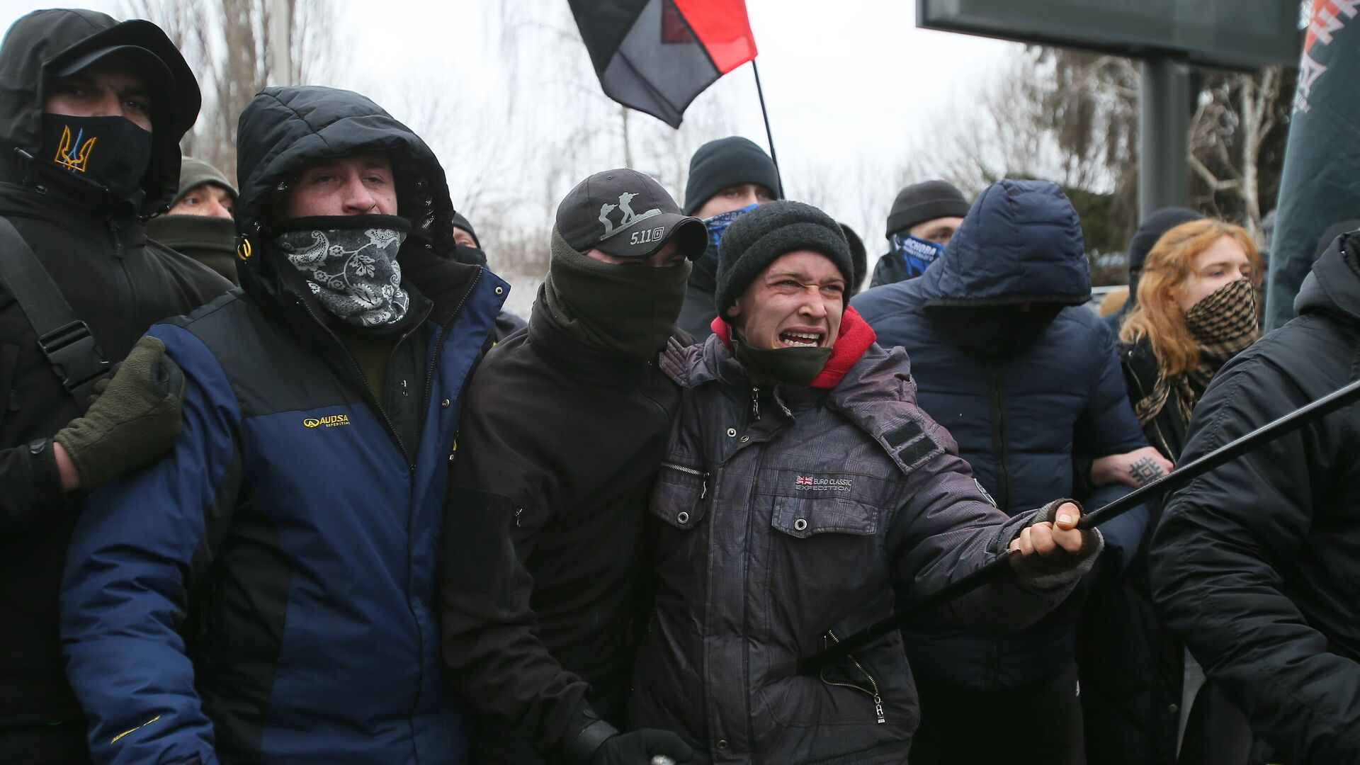 Участники акции националистов в Киеве с требованием закрытия телеканала Наш - РИА Новости, 1920, 06.02.2021