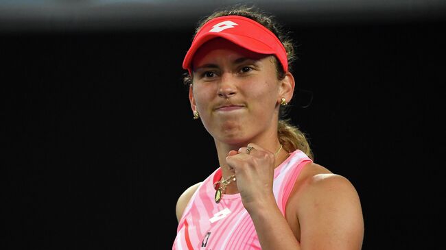 Belgium's Elise Mertens celebrates after winning against Ukraine's Elina Svitolina during their Gippsland Trophy women's singles match in Melbourne on February 5, 2021. (Photo by William WEST / AFP) / -- IMAGE RESTRICTED TO EDITORIAL USE - STRICTLY NO COMMERCIAL USE --