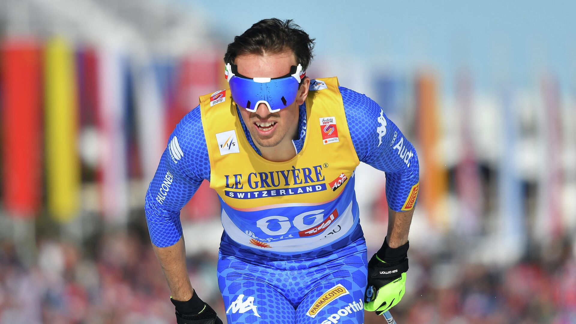 Italy's Francesco De Fabiani competes in the Men's 15km cross-country (classic) event at the FIS Nordic World Ski Championships on February 27, 2019 in Seefeld, Austria. (Photo by JOE KLAMAR / AFP) - РИА Новости, 1920, 07.02.2021