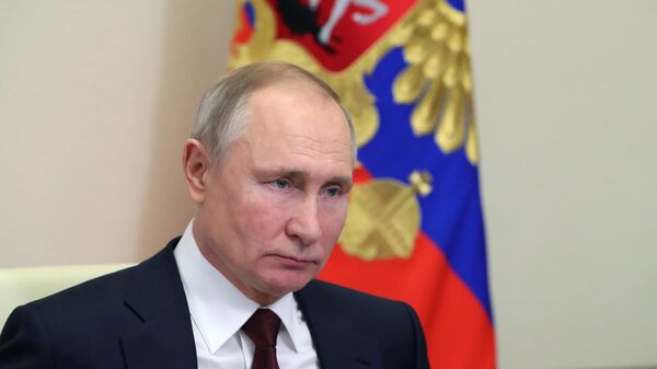 Президент РФ Владимир Путин проводит заседание Совета по науке и образованию в режиме видеоконференции