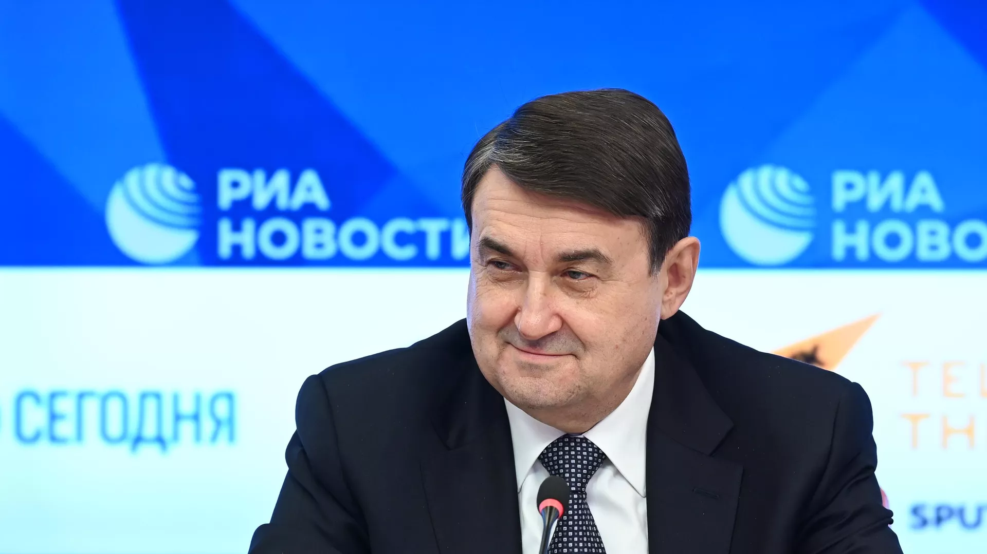Помощник президента России, председатель президиума попечительского совета Фонда поддержки олимпийцев России Игорь Левитин - РИА Новости, 1920, 21.02.2022